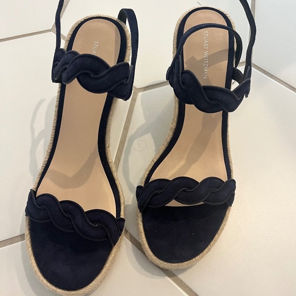 Stuart Weitzman Women Stuart Weitzman Twist Platform Wedge Sandal